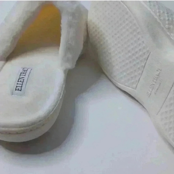 Ellen Tracy Cream Textured Slippers - Picture 9 of 9